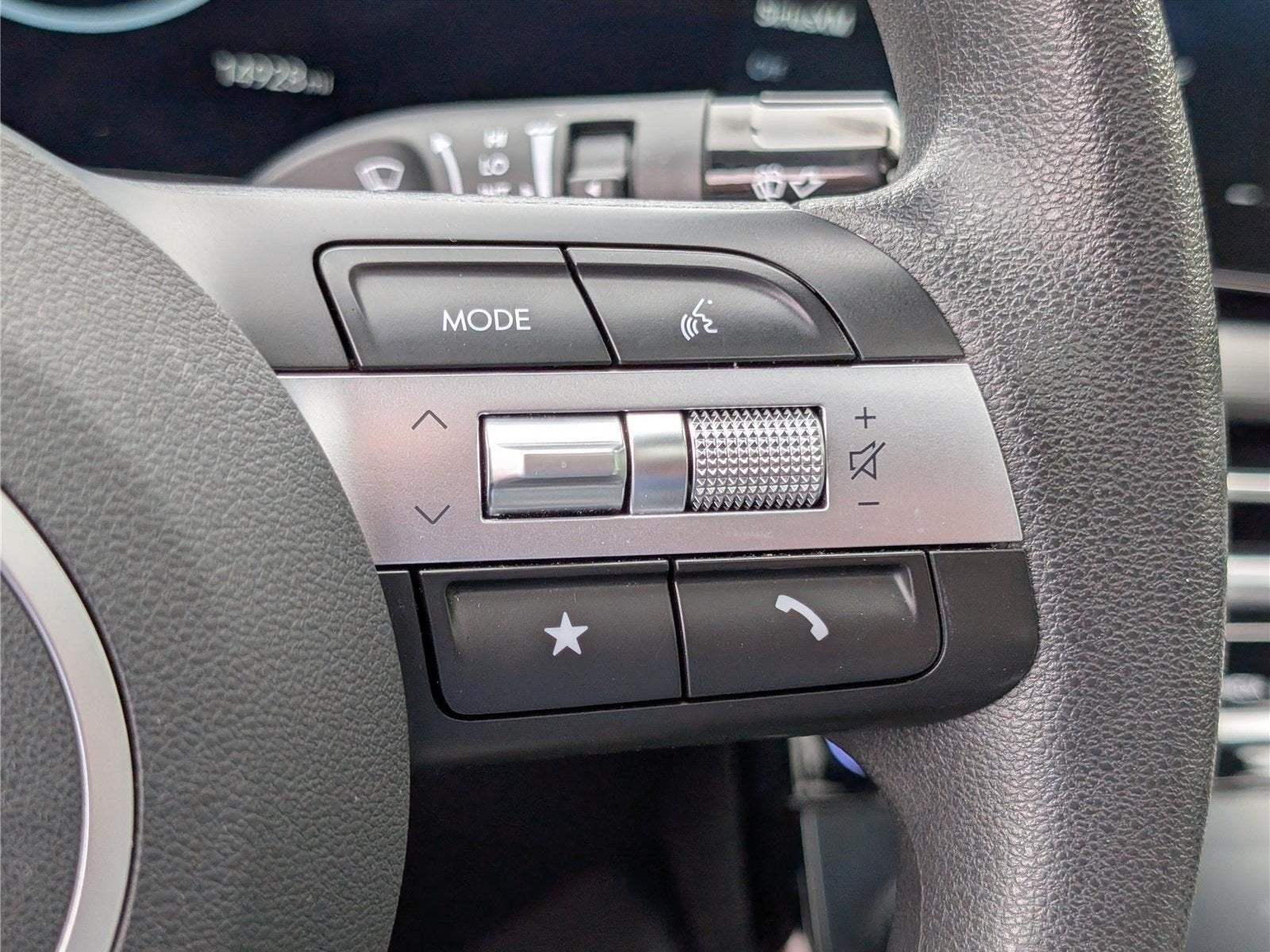 2025 Hyundai Santa Cruz SEL Activity