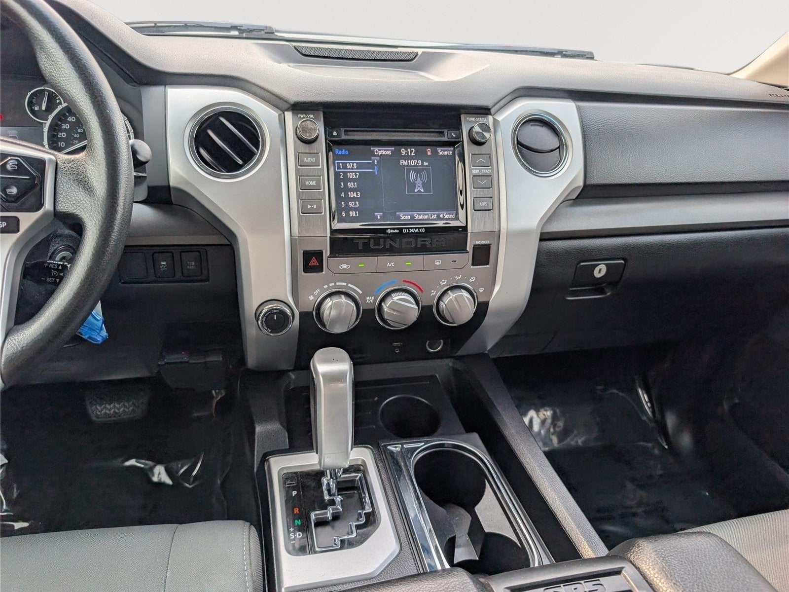 2015 Toyota Tundra 4WD Truck SR5