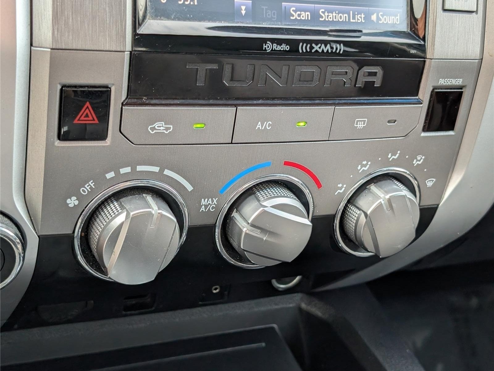 2015 Toyota Tundra 4WD Truck SR5