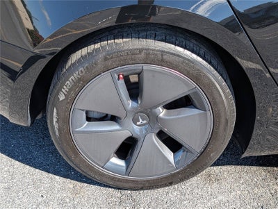 2023 Tesla Model 3 RWD