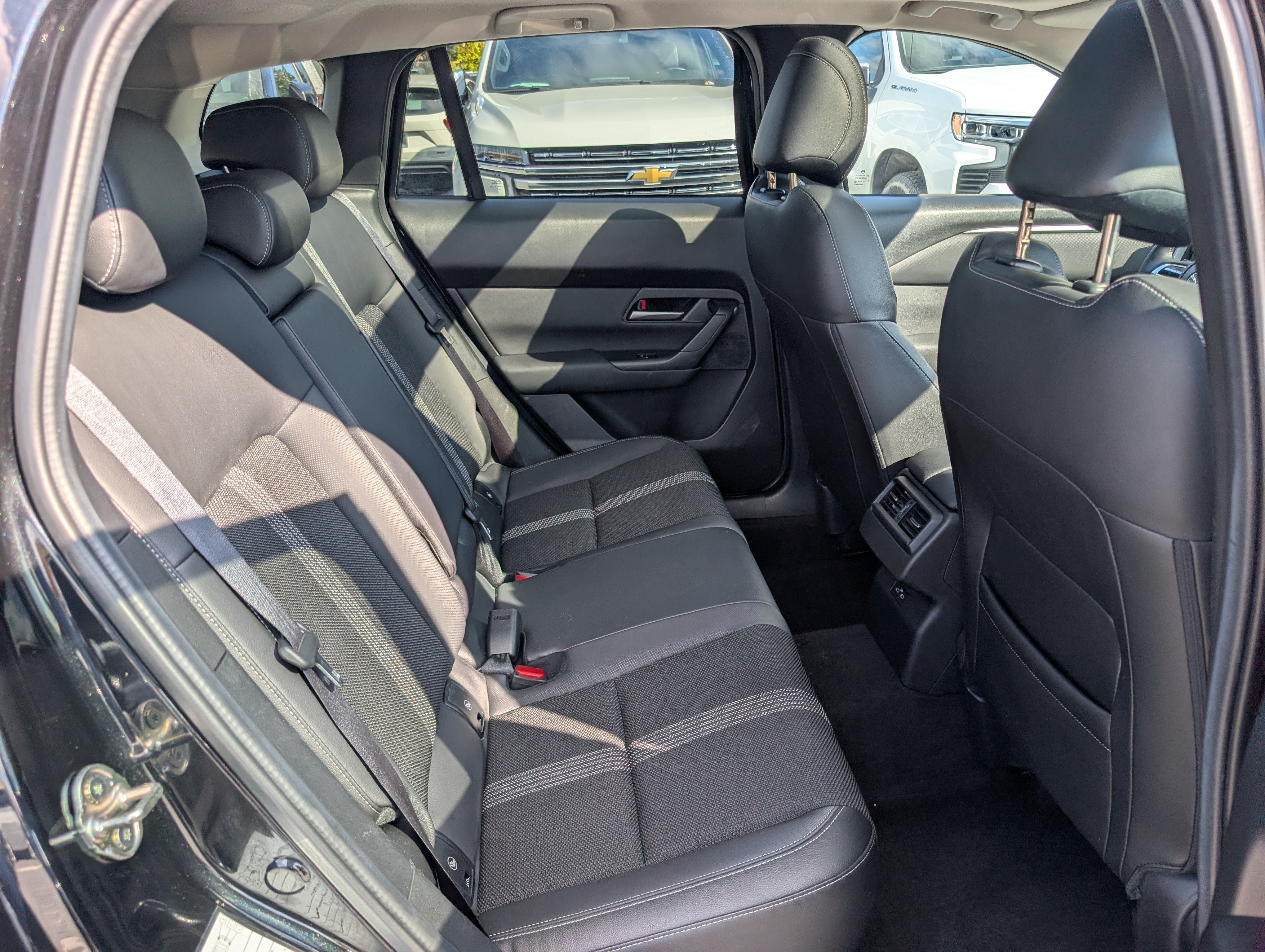 2025 Mazda Mazda CX-50 2.5 S Premium Package