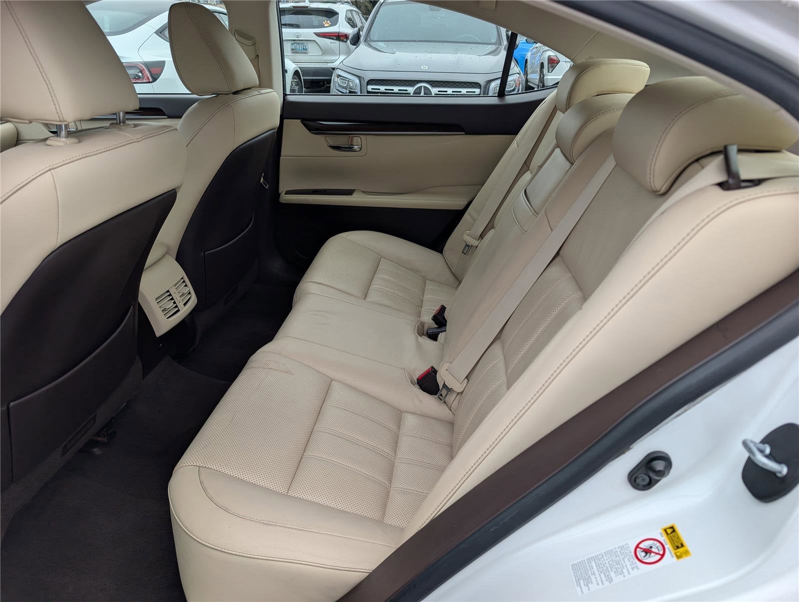 2016 Lexus ES 350 4dr Sdn