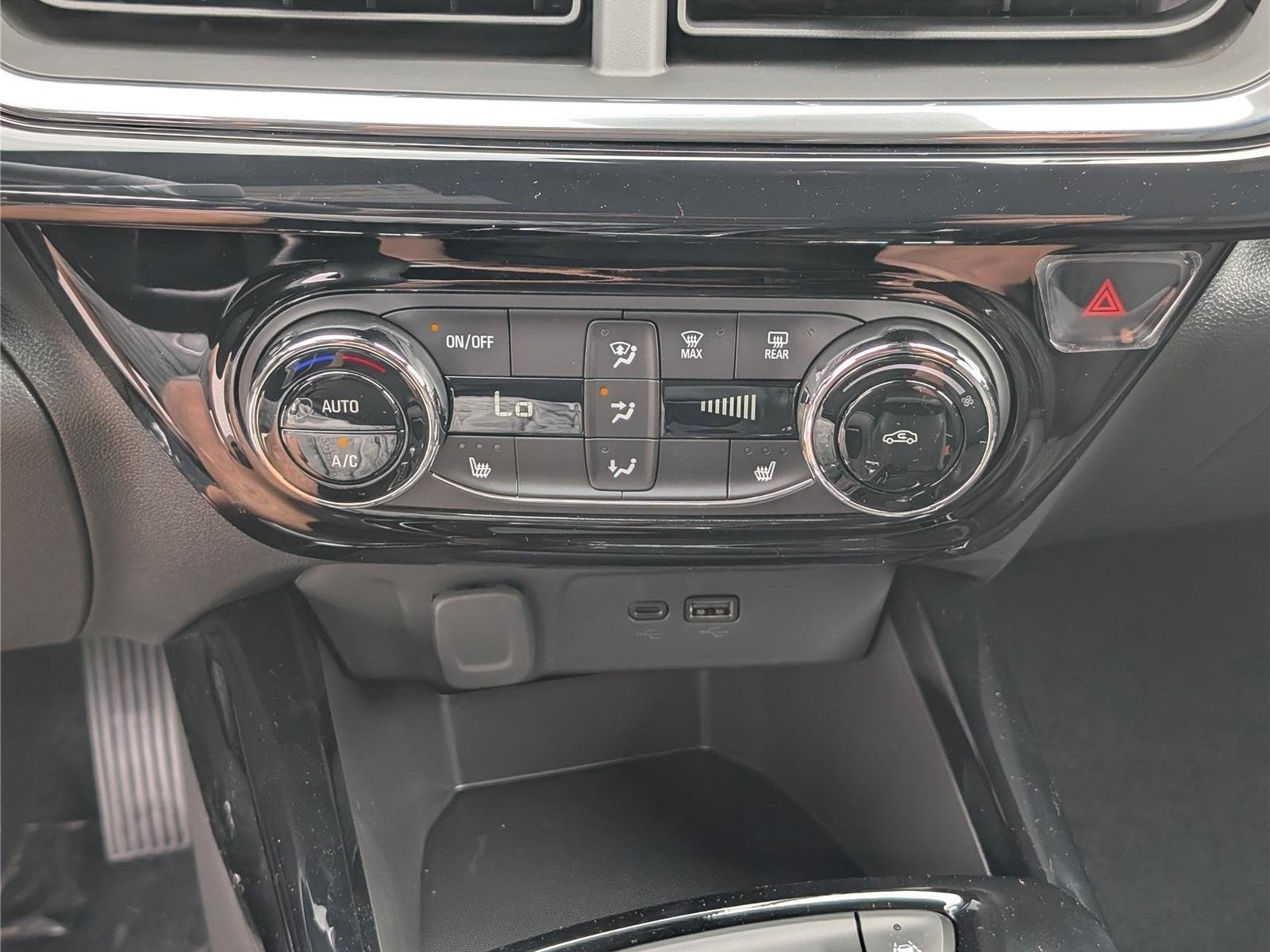 2026 Chevrolet Trax RS - Photo 22