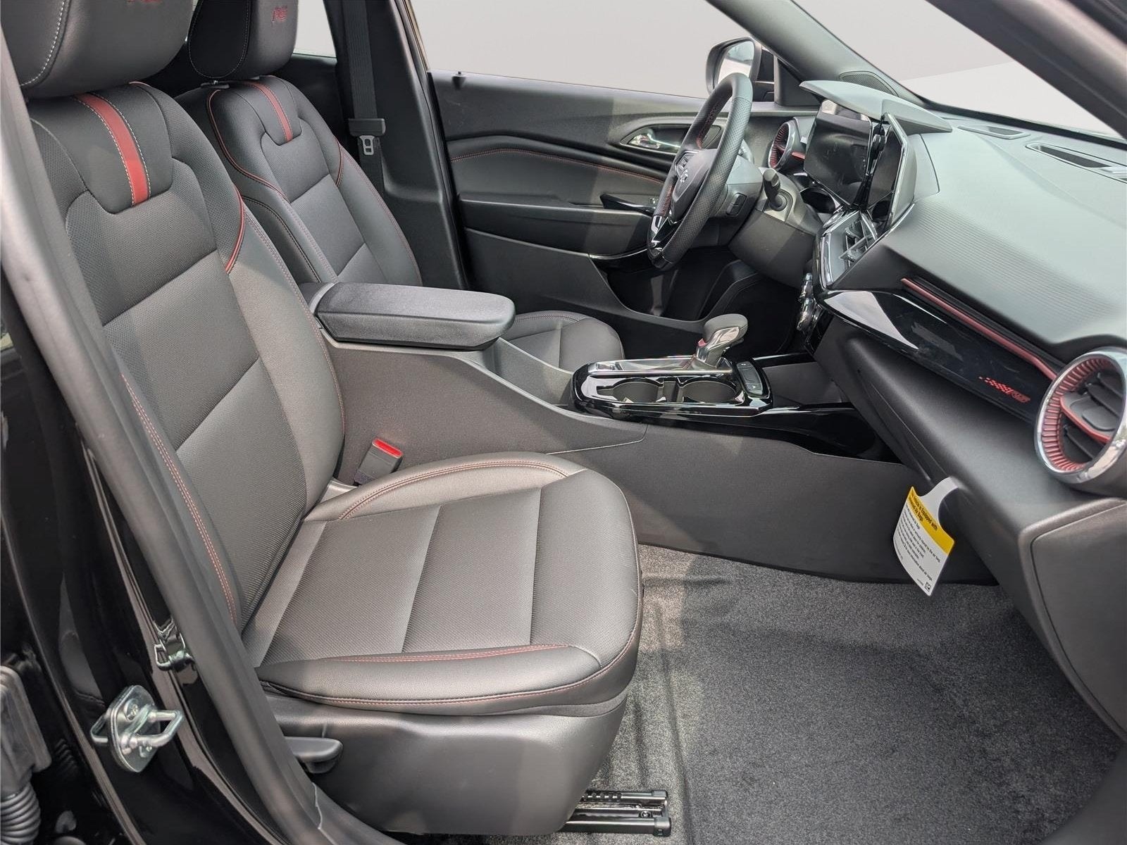 2026 Chevrolet Trax RS - Photo 7