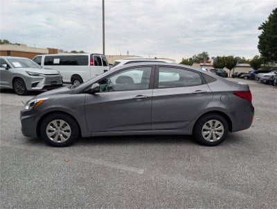 2016 Hyundai Accent SE