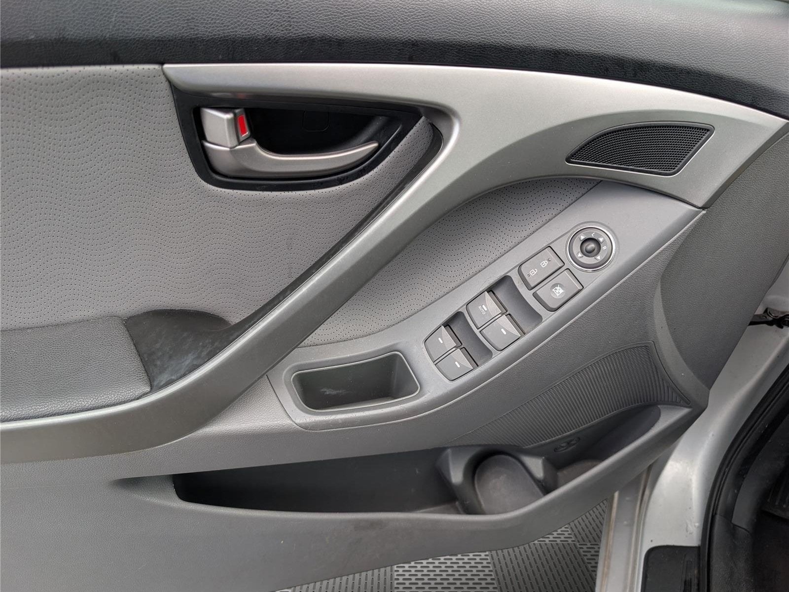 2012 Hyundai Elantra Limited PZEV