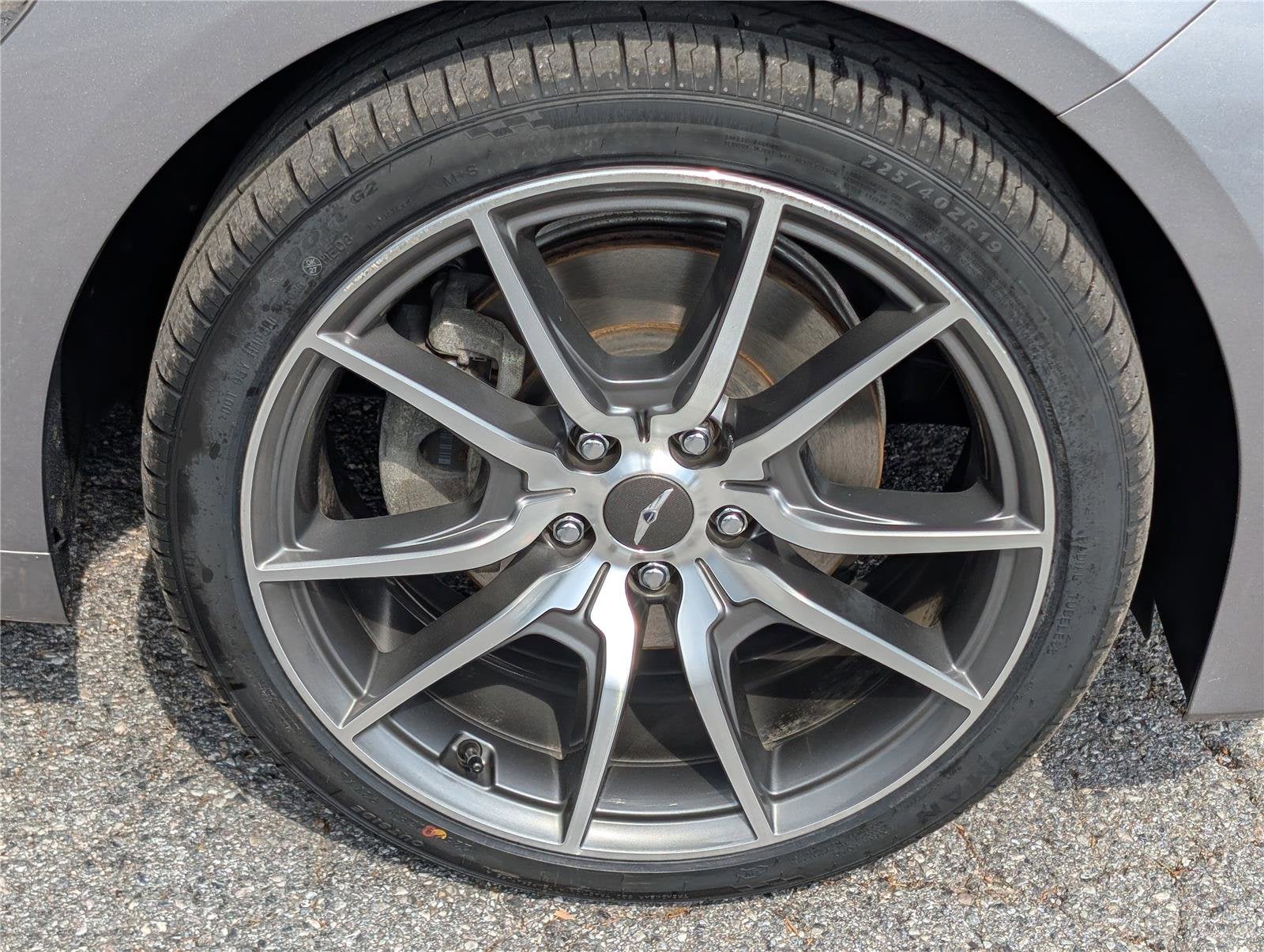 2021 Genesis G70 2.0T