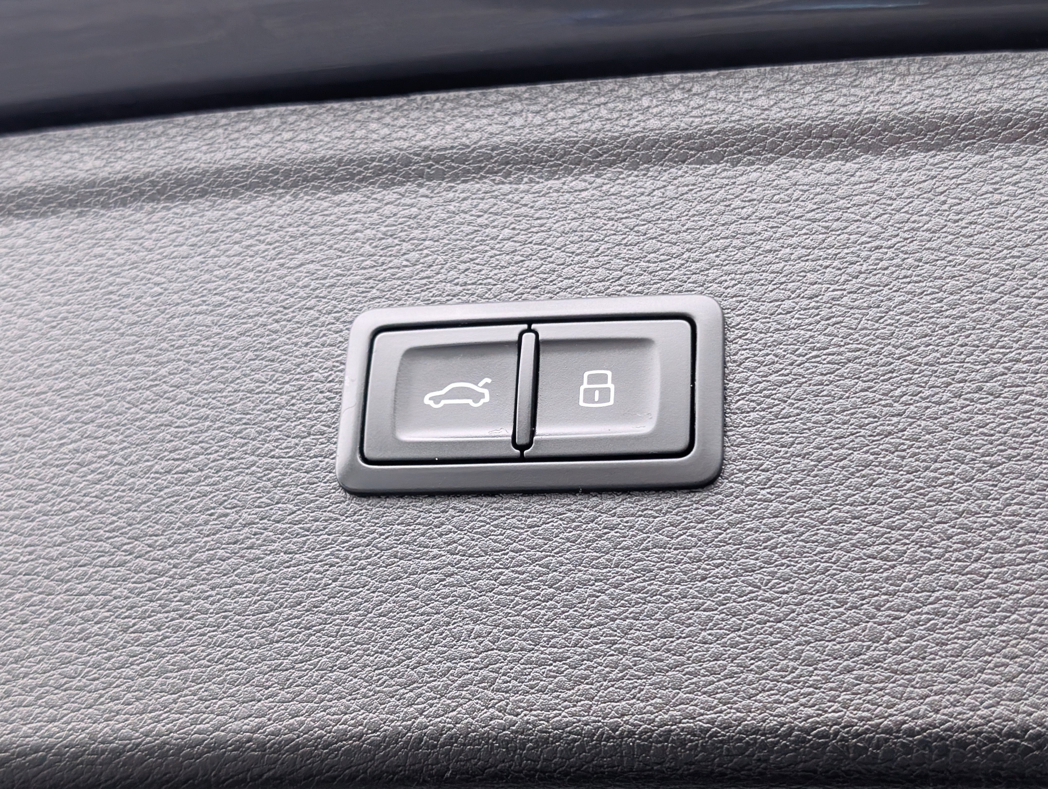 2023 Audi Q5 Premium