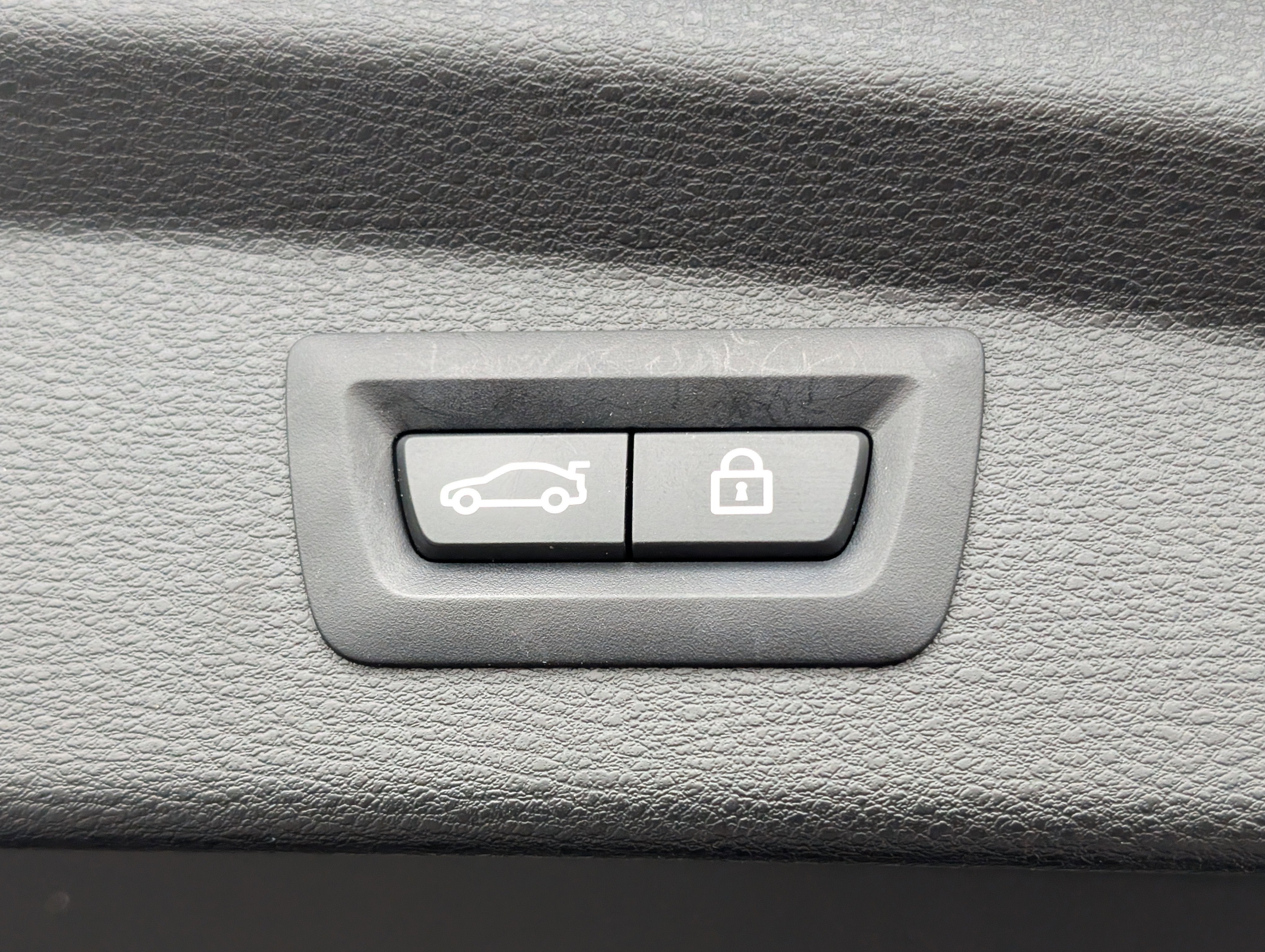 2019 BMW X2 xDrive28i