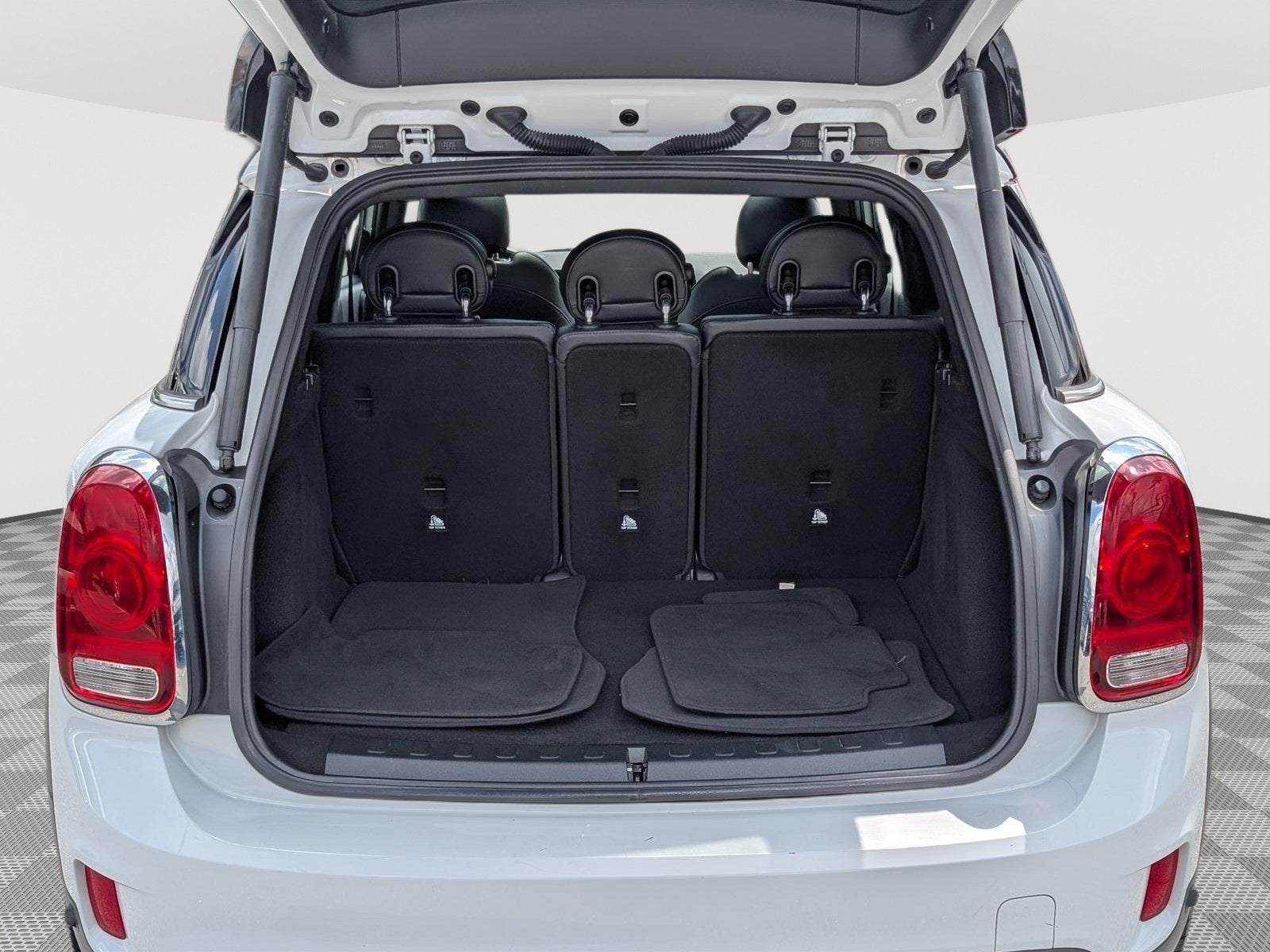 2018 MINI Countryman Cooper